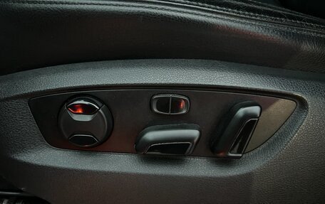 Volkswagen Touareg III, 2011 год, 2 050 000 рублей, 10 фотография