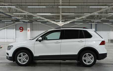 Volkswagen Tiguan II, 2019 год, 2 589 950 рублей, 10 фотография
