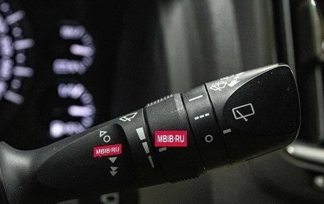 Toyota Land Cruiser 200, 2015 год, 4 199 000 рублей, 11 фотография