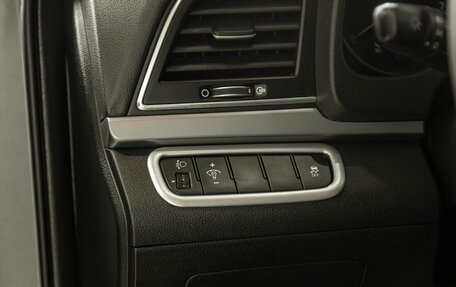 Hyundai Elantra VI рестайлинг, 2016 год, 1 155 000 рублей, 9 фотография