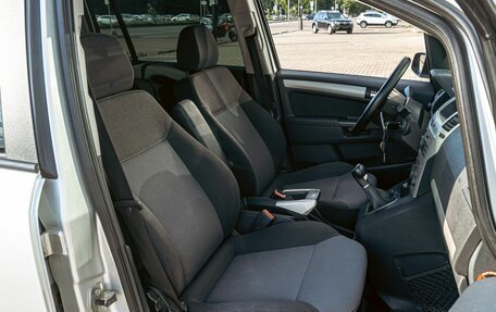 Opel Zafira B, 2008 год, 625 000 рублей, 18 фотография