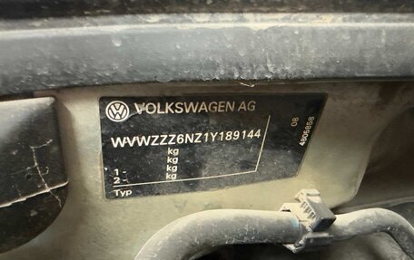 Volkswagen Polo IV рестайлинг, 2001 год, 376 000 рублей, 12 фотография