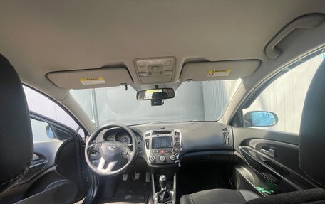 KIA cee'd I рестайлинг, 2010 год, 700 000 рублей, 6 фотография