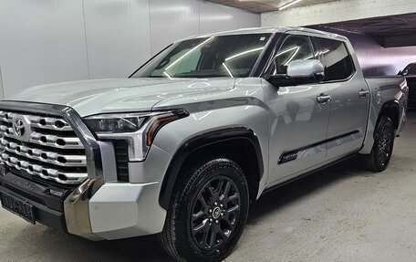 Toyota Tundra, 2022 год, 7 400 000 рублей, 2 фотография