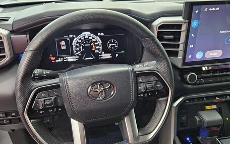 Toyota Tundra, 2022 год, 7 400 000 рублей, 14 фотография