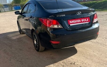 Hyundai Solaris II рестайлинг, 2011 год, 530 000 рублей, 5 фотография