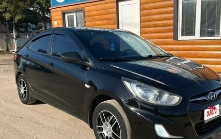 Hyundai Solaris II рестайлинг, 2011 год, 530 000 рублей, 6 фотография