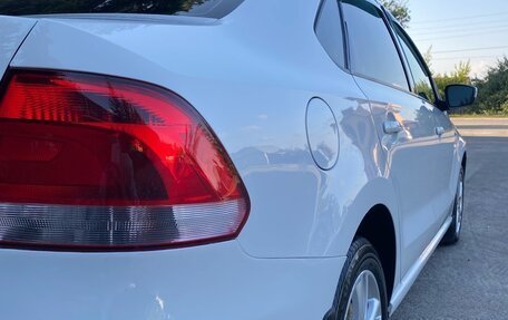 Volkswagen Polo VI (EU Market), 2011 год, 850 000 рублей, 10 фотография