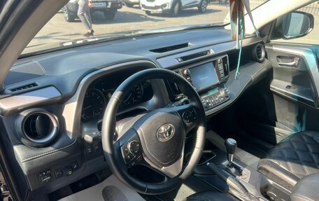Toyota RAV4, 2016 год, 2 299 900 рублей, 11 фотография