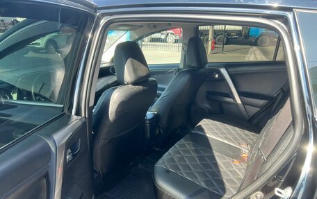 Toyota RAV4, 2016 год, 2 299 900 рублей, 18 фотография