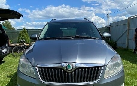 Skoda Roomster, 2011 год, 620 000 рублей, 2 фотография
