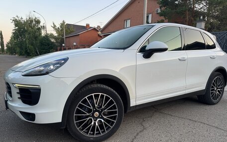 Porsche Cayenne III, 2015 год, 3 815 000 рублей, 7 фотография