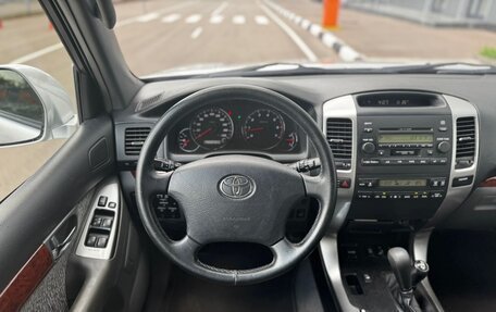 Toyota Land Cruiser Prado 120 рестайлинг, 2006 год, 2 100 000 рублей, 9 фотография