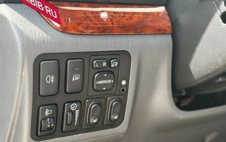 Toyota Land Cruiser Prado 120 рестайлинг, 2006 год, 2 100 000 рублей, 11 фотография