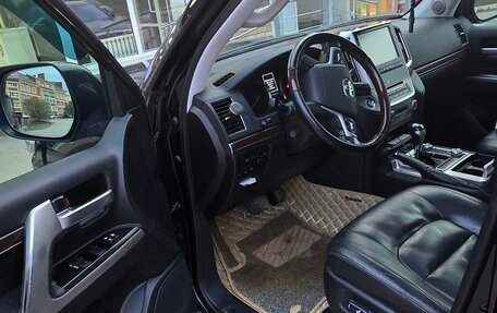 Toyota Land Cruiser 200, 2016 год, 7 200 000 рублей, 9 фотография