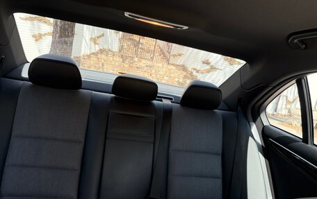 Mercedes-Benz C-Класс, 2012 год, 1 450 000 рублей, 26 фотография