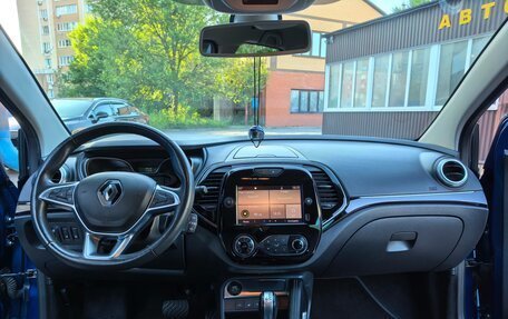 Renault Kaptur I рестайлинг, 2020 год, 1 690 000 рублей, 2 фотография