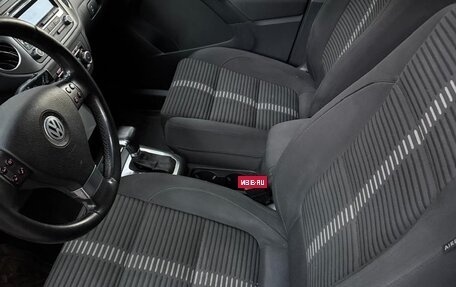 Volkswagen Tiguan I, 2010 год, 1 075 000 рублей, 10 фотография