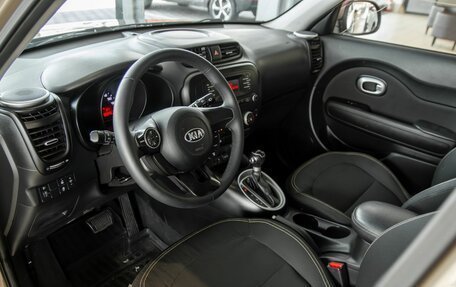KIA Soul II рестайлинг, 2014 год, 1 095 000 рублей, 11 фотография