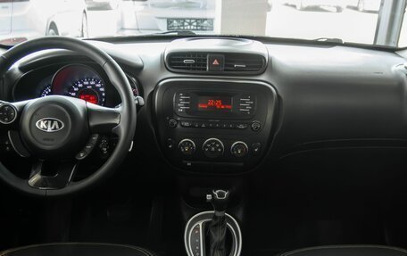 KIA Soul II рестайлинг, 2014 год, 1 095 000 рублей, 13 фотография