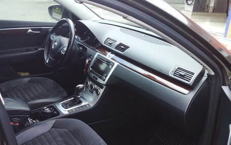Volkswagen Passat B7, 2012 год, 1 430 000 рублей, 6 фотография
