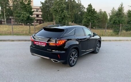 Lexus RX IV рестайлинг, 2018 год, 4 200 000 рублей, 28 фотография