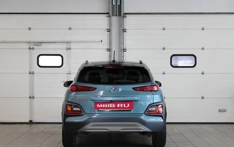Hyundai Kona I, 2017 год, 2 150 000 рублей, 5 фотография