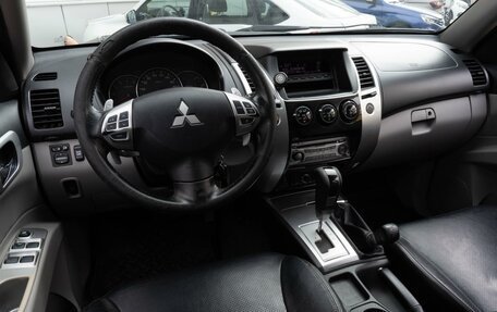Mitsubishi Pajero Sport II рестайлинг, 2011 год, 1 349 000 рублей, 6 фотография