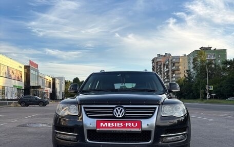 Volkswagen Touareg III, 2008 год, 1 260 000 рублей, 1 фотография