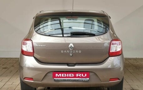 Renault Sandero II рестайлинг, 2018 год, 915 000 рублей, 3 фотография