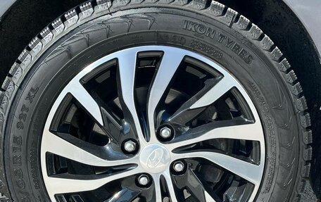Hyundai Solaris II рестайлинг, 2016 год, 1 050 000 рублей, 3 фотография