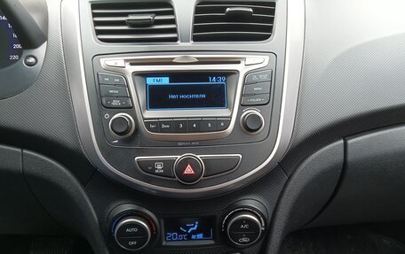 Hyundai Solaris II рестайлинг, 2016 год, 1 050 000 рублей, 5 фотография