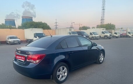 Chevrolet Cruze II, 2011 год, 650 000 рублей, 2 фотография