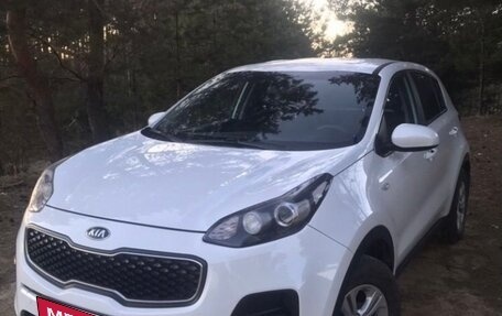 KIA Sportage IV рестайлинг, 2018 год, 1 650 000 рублей, 2 фотография
