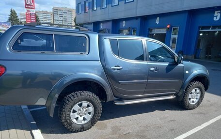 Mitsubishi L200 IV рестайлинг, 2014 год, 1 900 000 рублей, 5 фотография