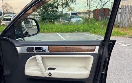Volkswagen Touareg III, 2008 год, 1 260 000 рублей, 29 фотография