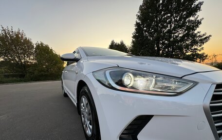 Hyundai Elantra VI рестайлинг, 2016 год, 1 680 000 рублей, 11 фотография