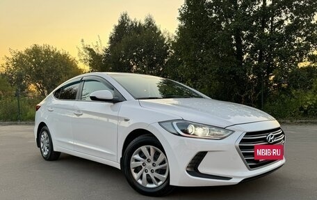 Hyundai Elantra VI рестайлинг, 2016 год, 1 680 000 рублей, 12 фотография
