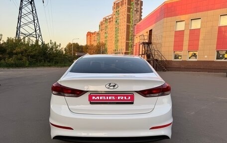 Hyundai Elantra VI рестайлинг, 2016 год, 1 680 000 рублей, 8 фотография