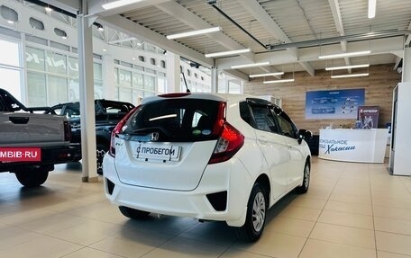 Honda Fit III, 2013 год, 1 279 000 рублей, 6 фотография