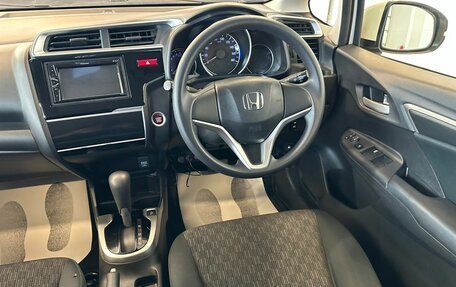 Honda Fit III, 2013 год, 1 279 000 рублей, 15 фотография
