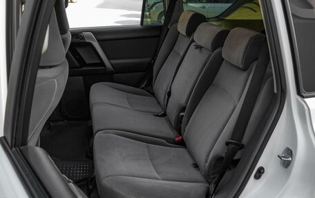 Toyota Land Cruiser Prado 150 рестайлинг 2, 2012 год, 2 500 000 рублей, 9 фотография