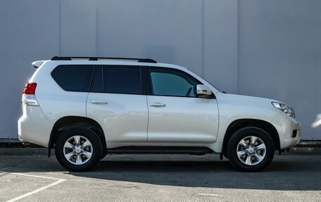 Toyota Land Cruiser Prado 150 рестайлинг 2, 2012 год, 2 500 000 рублей, 5 фотография