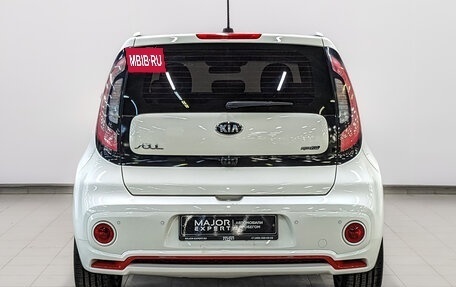 KIA Soul II рестайлинг, 2018 год, 1 475 000 рублей, 6 фотография