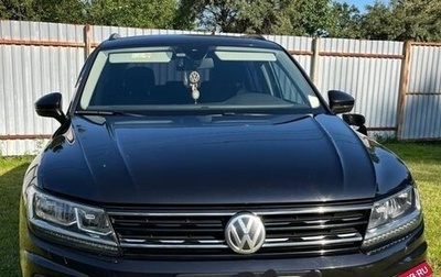 Volkswagen Tiguan II, 2019 год, 2 800 000 рублей, 1 фотография
