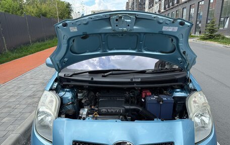 Toyota Vitz, 2005 год, 695 000 рублей, 12 фотография