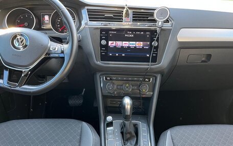 Volkswagen Tiguan II, 2019 год, 2 800 000 рублей, 13 фотография