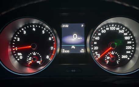 Volkswagen Tiguan II, 2019 год, 2 800 000 рублей, 18 фотография