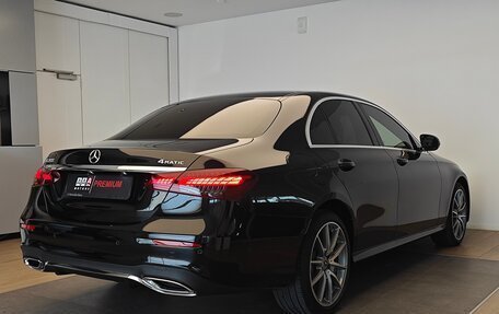 Mercedes-Benz E-Класс, 2022 год, 5 490 000 рублей, 8 фотография