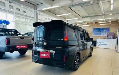 Honda Stepwgn IV, 2016 год, 2 299 000 рублей, 5 фотография